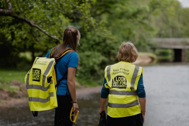 Thea Margetts (Freshwater Habitats Trust) with New Forest Ambassador