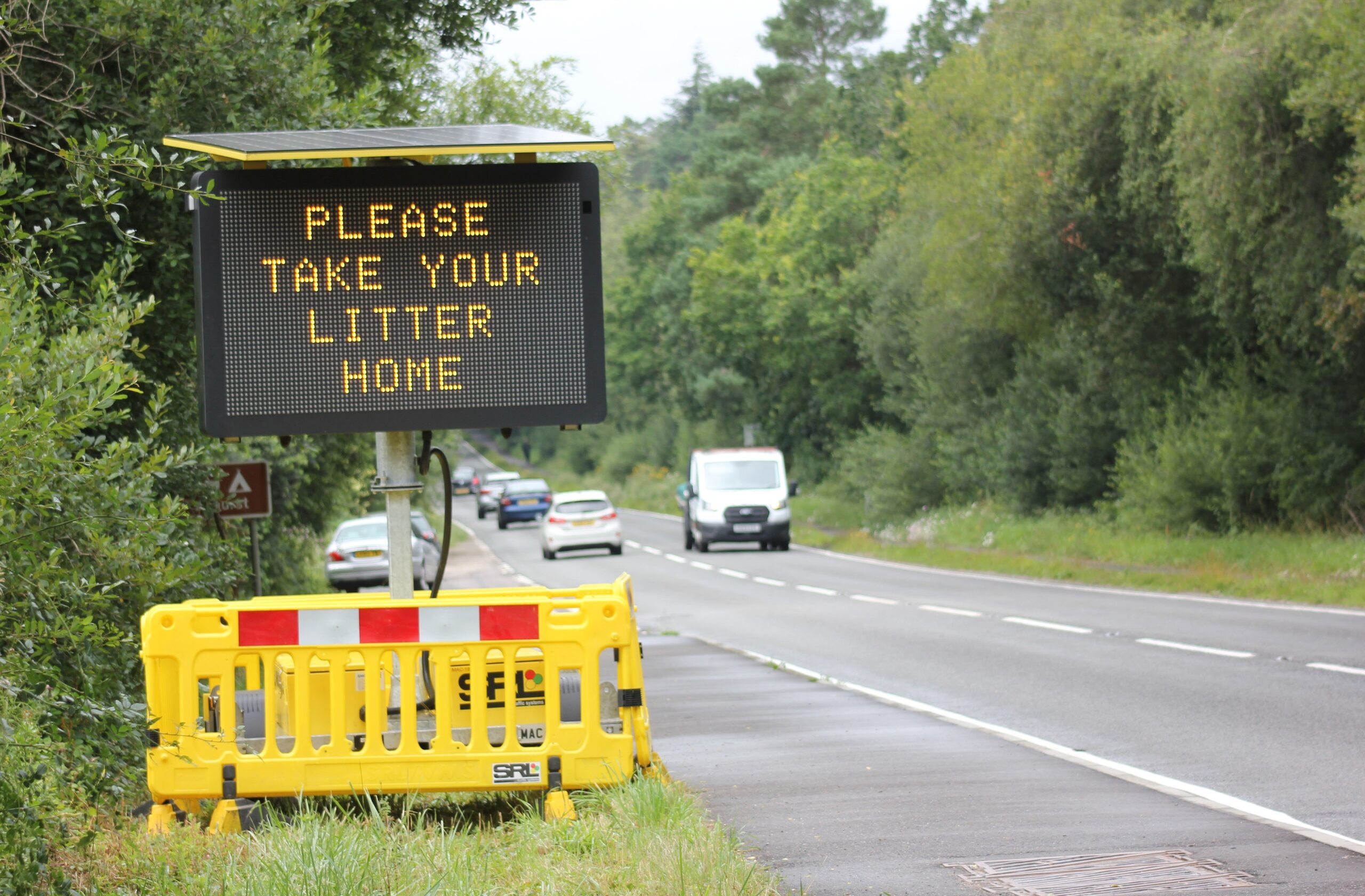 Roadside digital sign at Ashurst - litter message