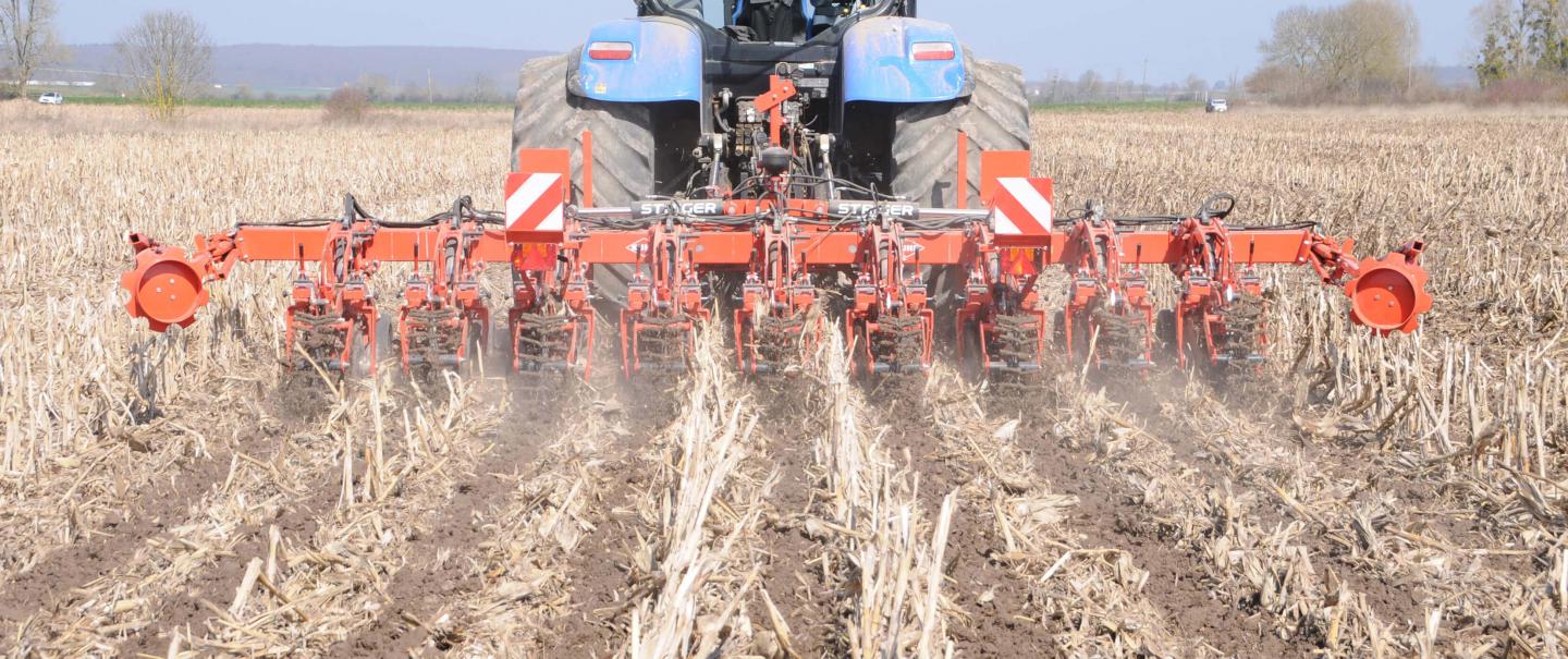 STRIGER 100_StripTill_at work 2022-11-15 10_41_18